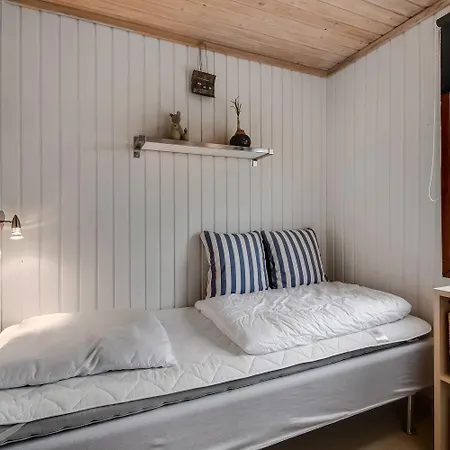 Helt Nyrenoveret Kun 200 M Fra Vesterhavet Sj257 * Harboør