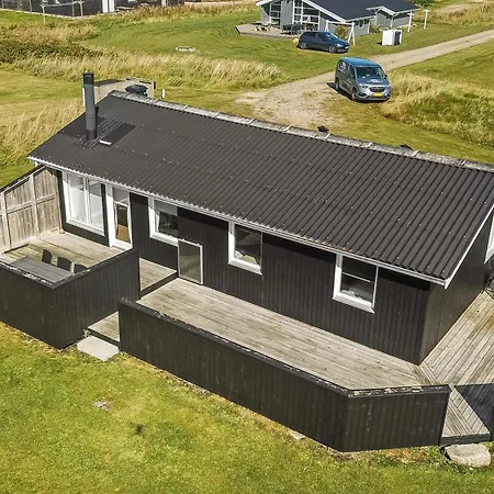 Helt Nyrenoveret Kun 200 M Fra Vesterhavet Sj257
