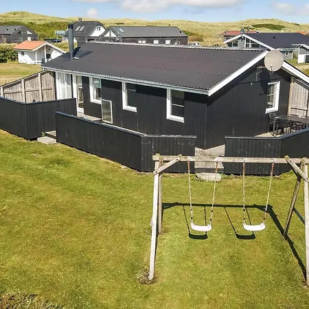 Helt Nyrenoveret Kun 200 M Fra Vesterhavet Sj257 Harboør