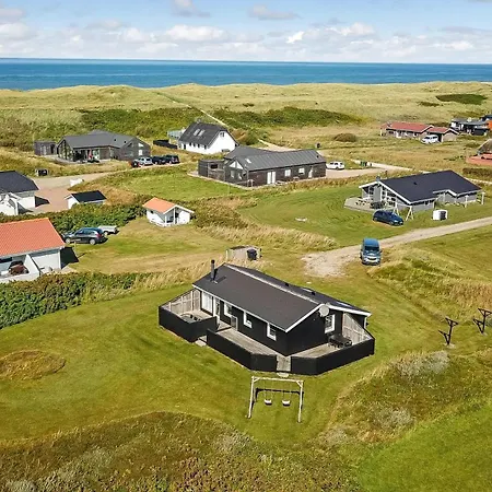 Helt Nyrenoveret Kun 200 M Fra Vesterhavet Sj257 Harboør